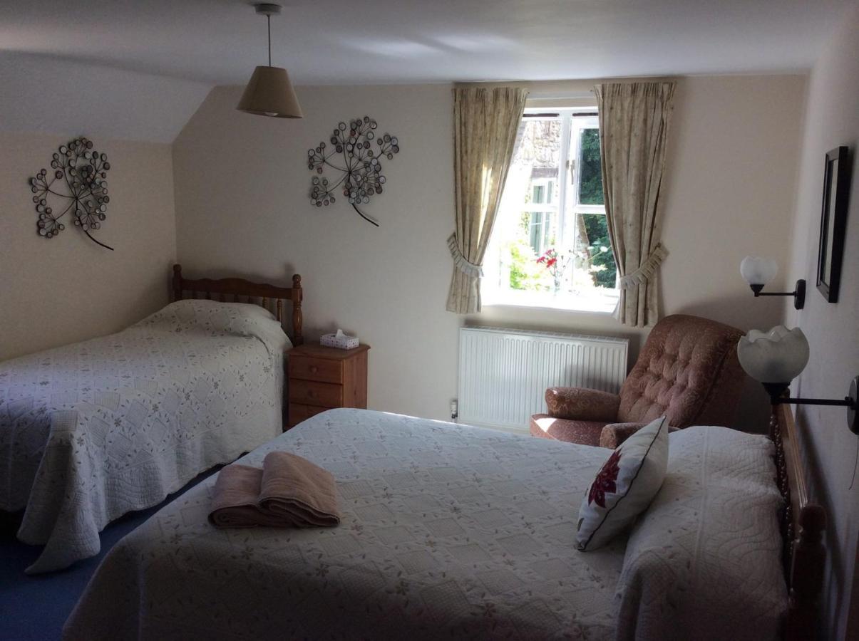 Whiteshoots Cottage Bourton-on-the-Water Extérieur photo